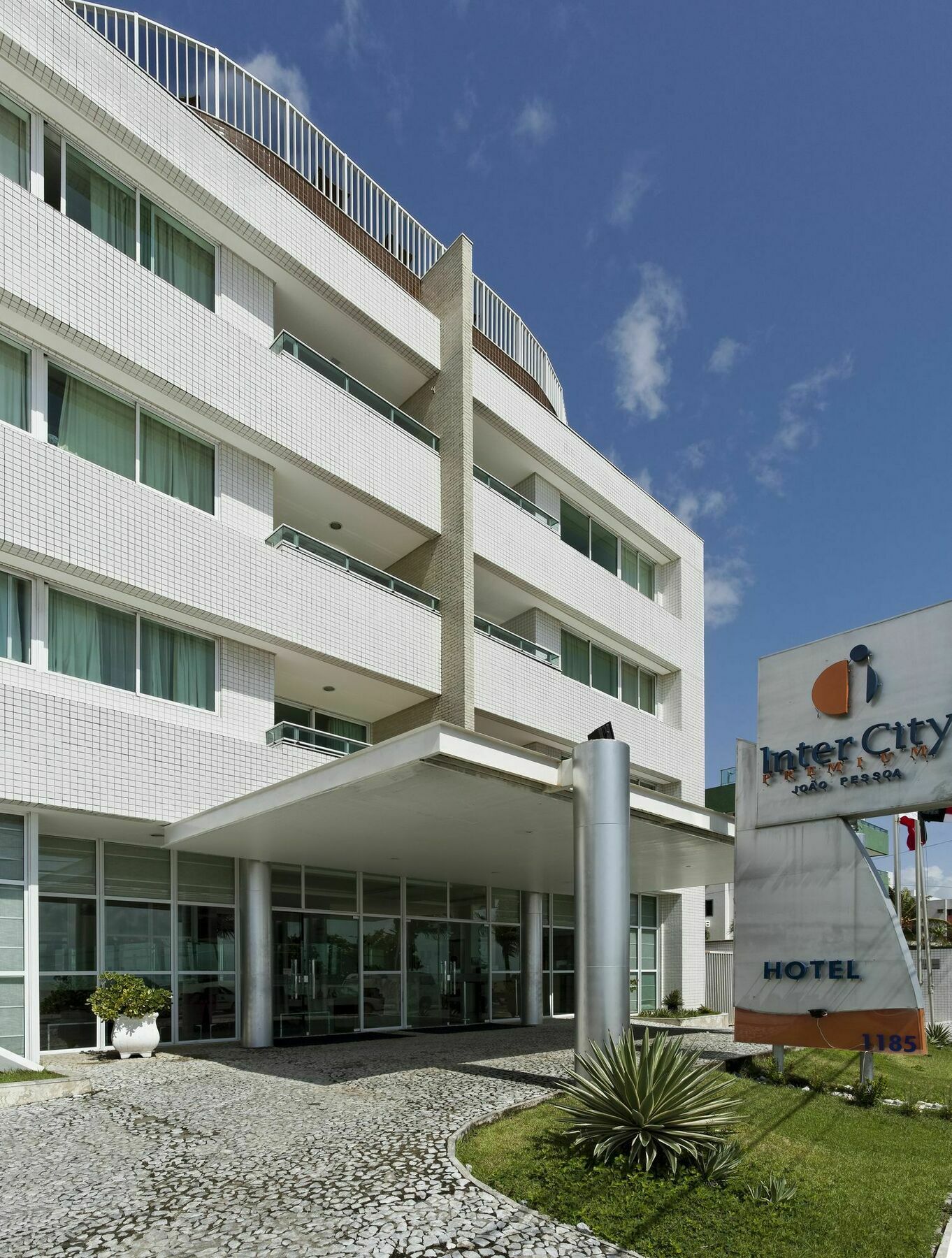 Intercity João Pessoa Exterior foto
